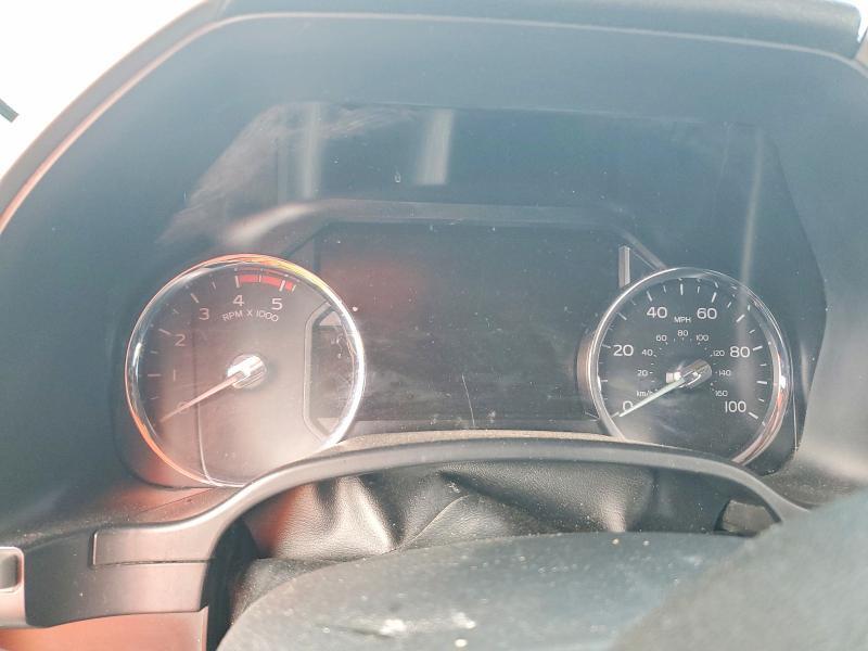1FT8W3DT0JEC38104 2018 FORD F350 photo no. 8