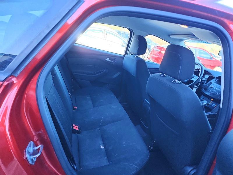 2018 FORD FOCUS SE — Фото 10 из 12