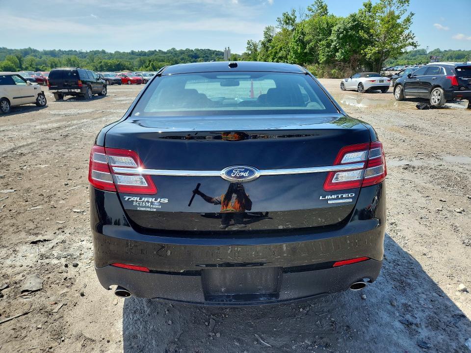 1FAHP2F80JG124985 2018 FORD TAURUS photo no. 6