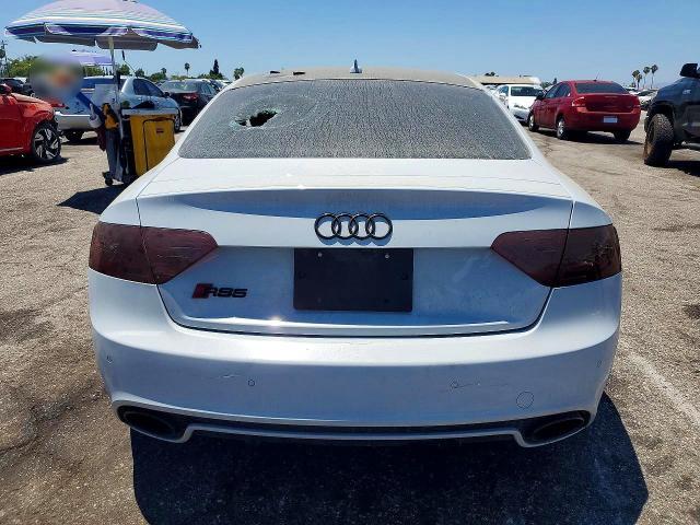 2015 AUDI RS5 — Фото 6 из 12