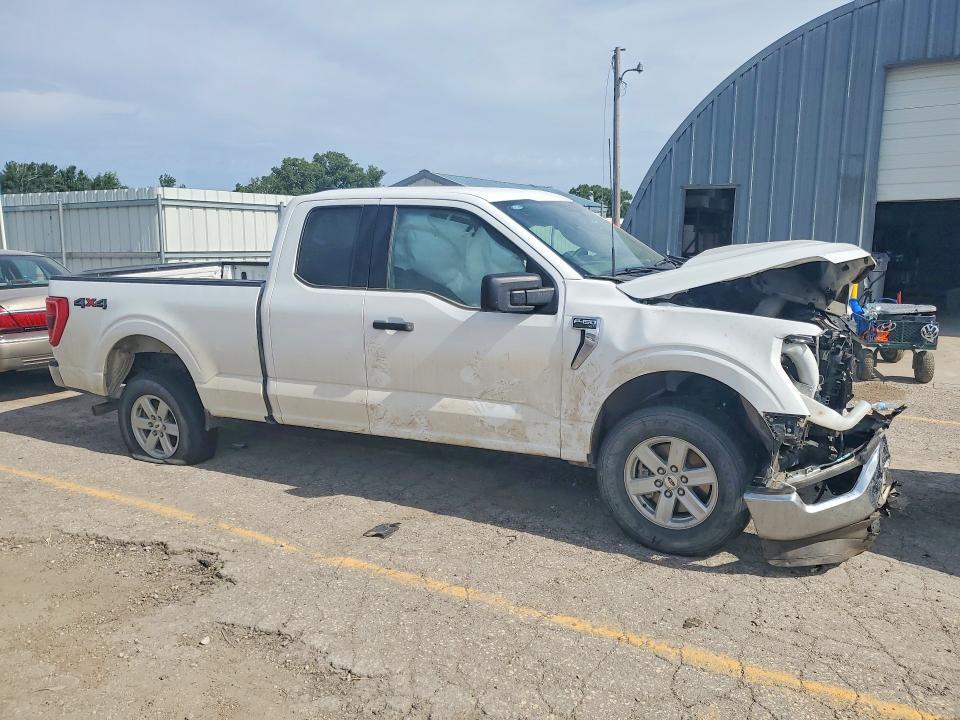 2023 FORD F150 SUPER CAB — Фото 4 из 12