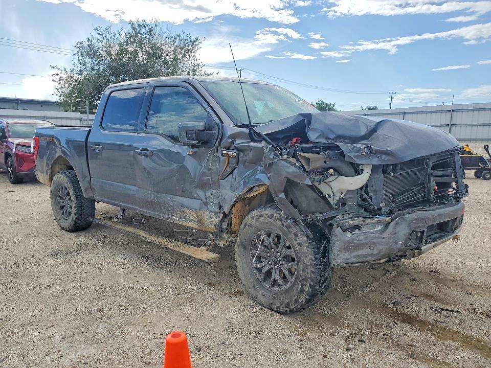 1FTEW1E83PFC59677 2023 FORD F150 photo no. 4