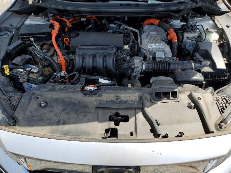 2018 HONDA CLARITY TOURING — Фото 11 из 12