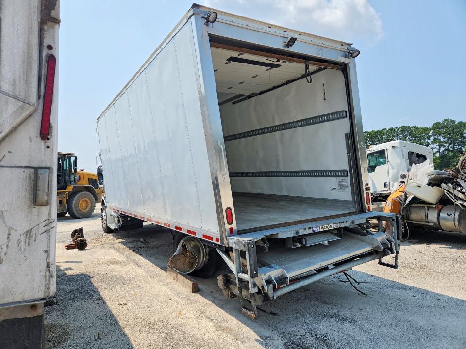 1FVACWFCXPHUJ1213 2023 FREIGHTLINER M2 photo no. 2