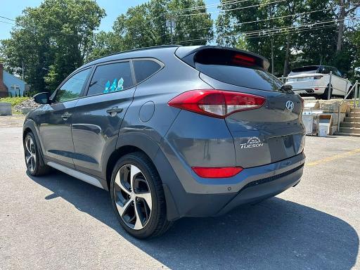 2018 HYUNDAI TUCSON VALUE — Фото 2 из 10