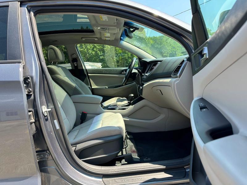2018 HYUNDAI TUCSON VALUE — Фото 6 из 10