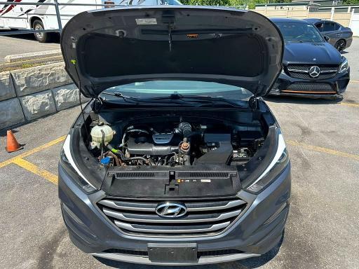 2018 HYUNDAI TUCSON VALUE — Фото 9 из 10