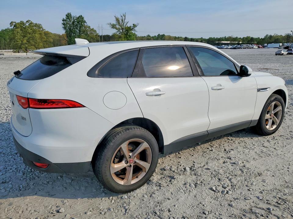 2017 JAGUAR F-PACE PREMIUM — Фото 3 из 13