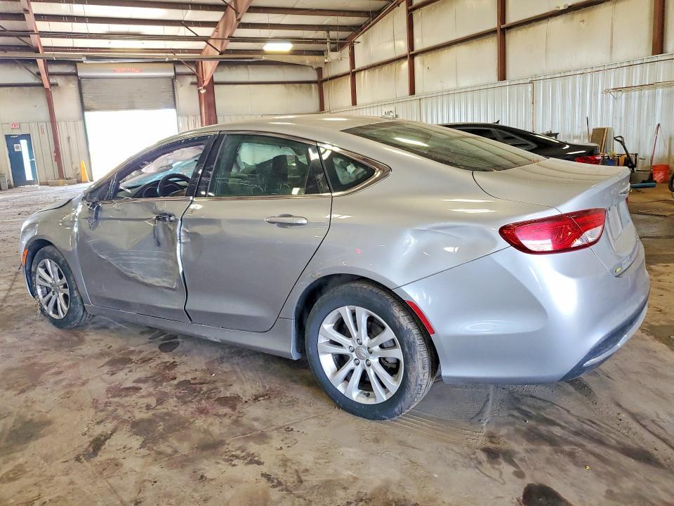 2015 CHRYSLER 200 LIMITED — Фото 2 из 12