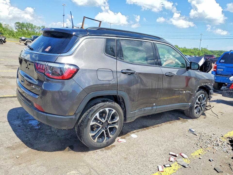 2023 JEEP COMPASS LIMITED — Фото 3 из 13