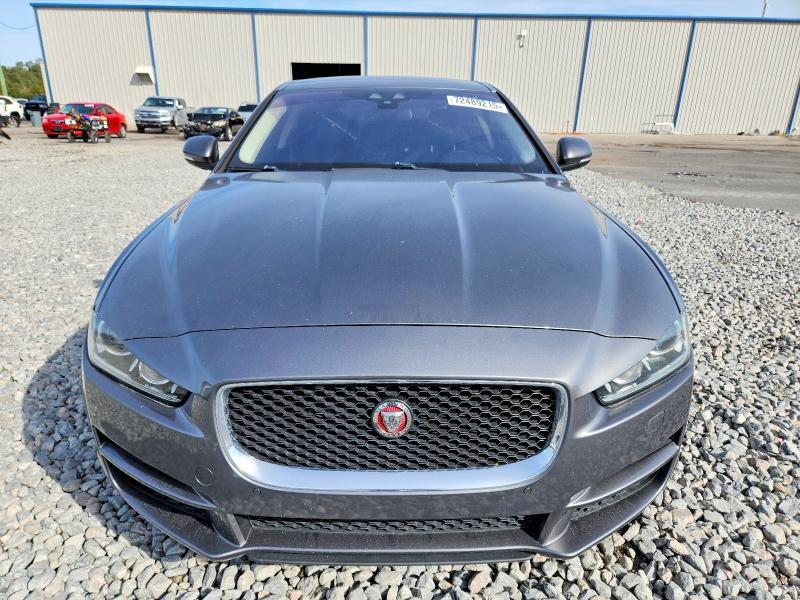 2017 JAGUAR XE PREMIUM — Фото 5 из 12
