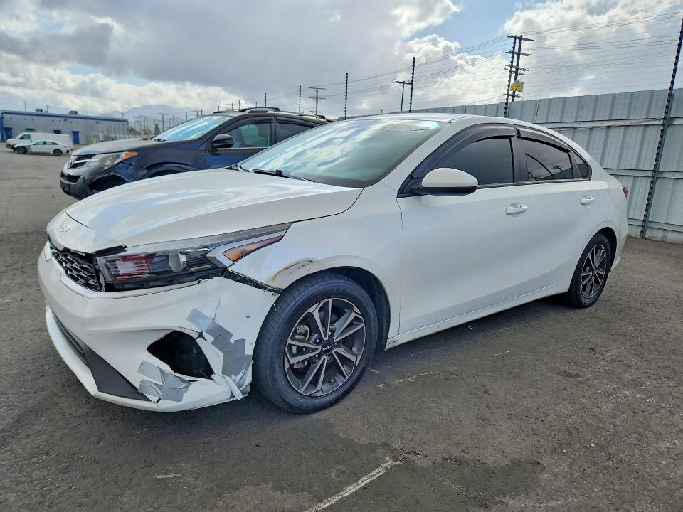 3KPF24AD9PE617587 2023 KIA FORTE photo no. 1