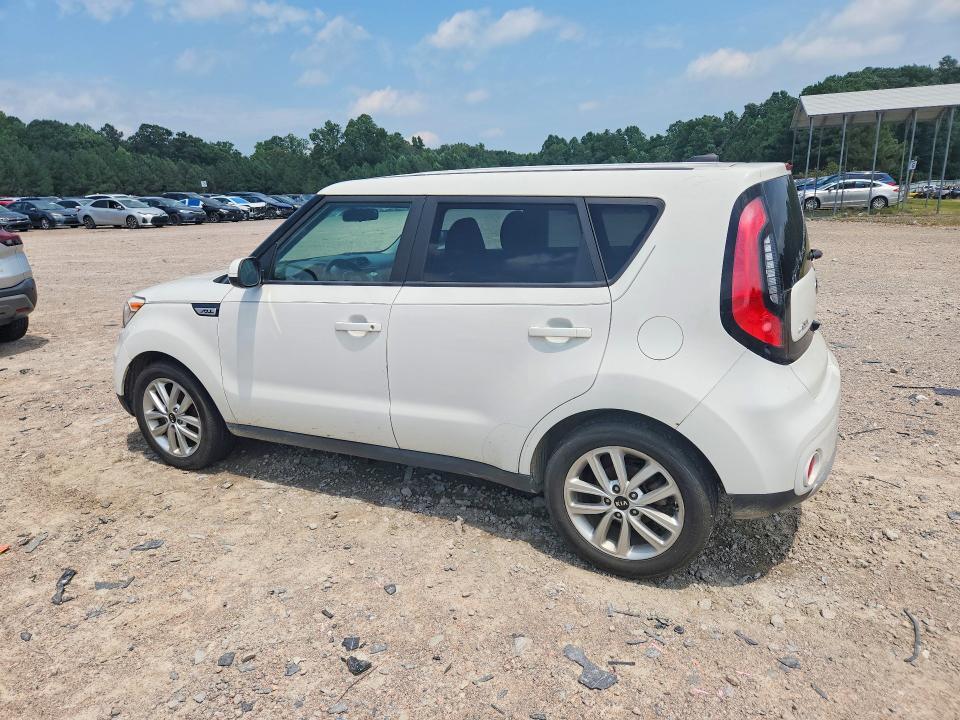 2018 KIA SOUL + — Фото 2 из 13
