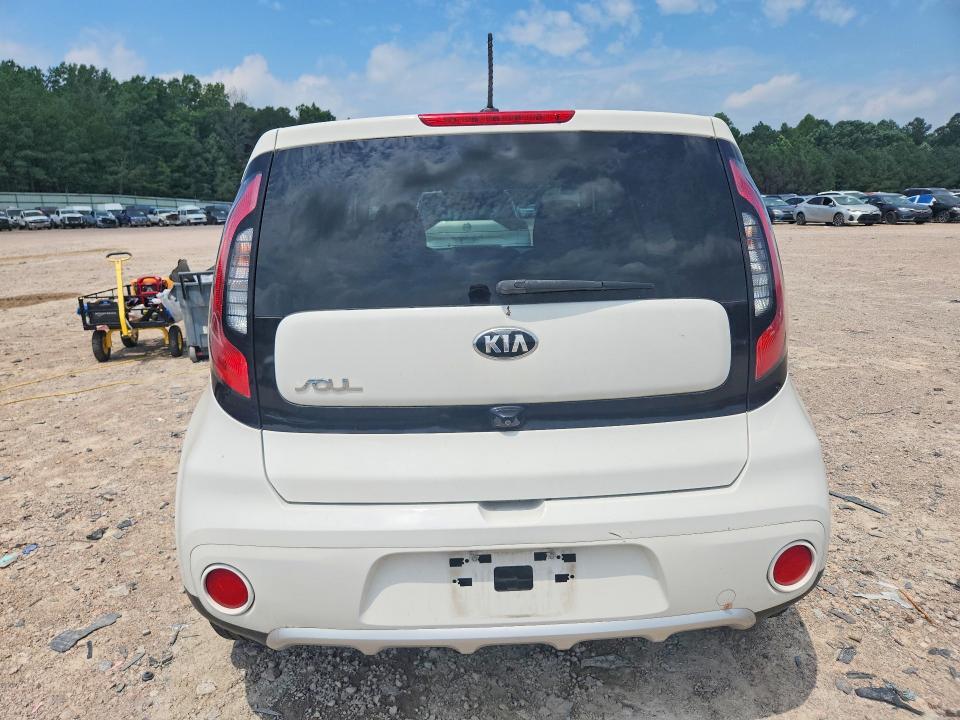 2018 KIA SOUL + — Фото 6 из 13