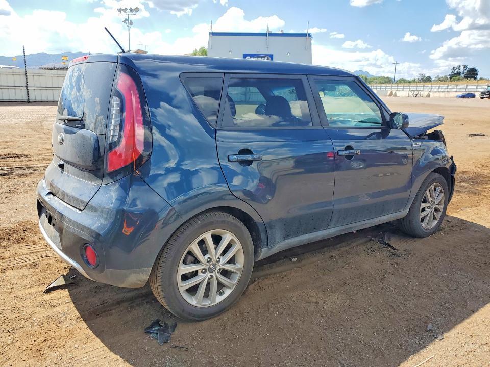 2018 KIA SOUL + — Фото 3 из 12