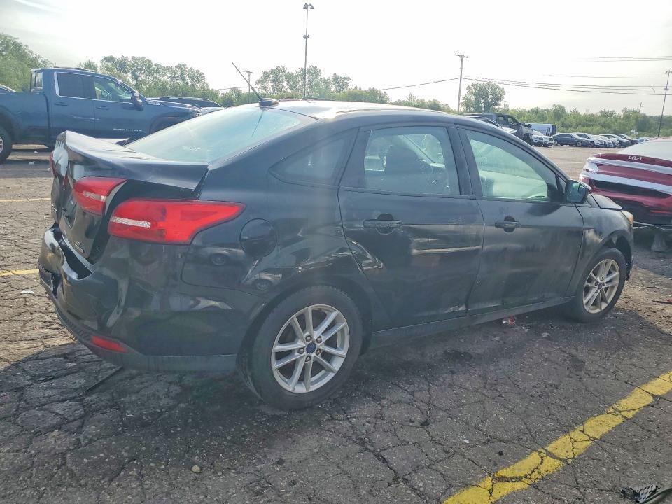 2015 FORD FOCUS SE — Фото 3 из 12