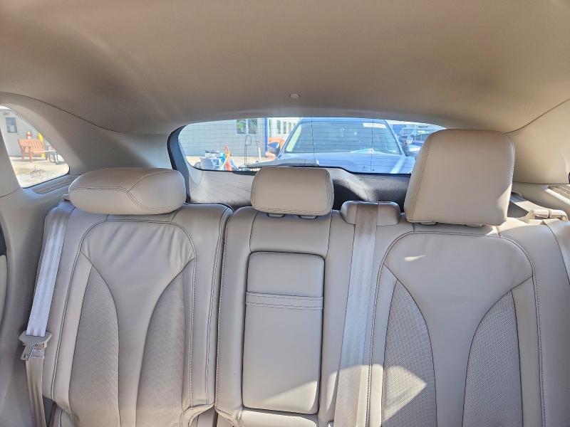 2018 LINCOLN MKC SELECT — Фото 10 из 13
