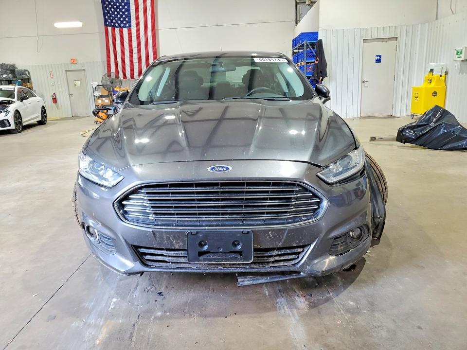 2015 FORD FUSION SE — Фото 5 из 12