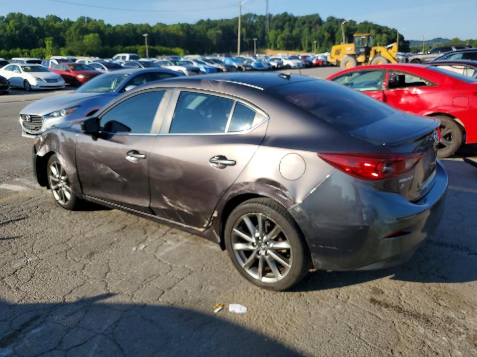 2018 MAZDA 3 TOURING — Фото 2 из 12
