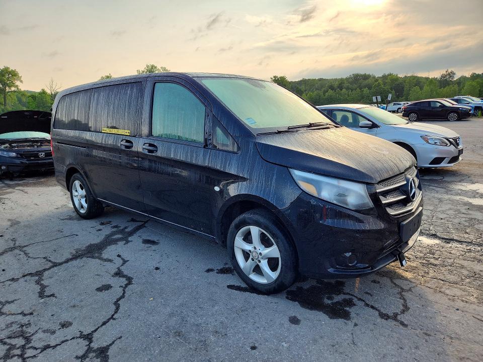 2018 MERCEDES-BENZ METRIS — Фото 4 из 13