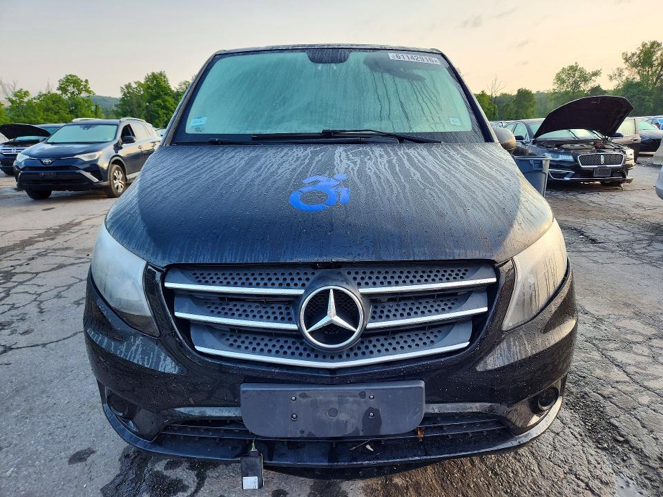 2018 MERCEDES-BENZ METRIS — Фото 5 из 13