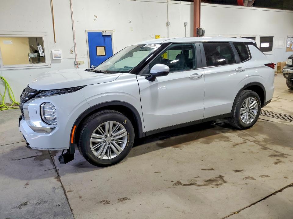 2023 MITSUBISHI OUTLANDER
