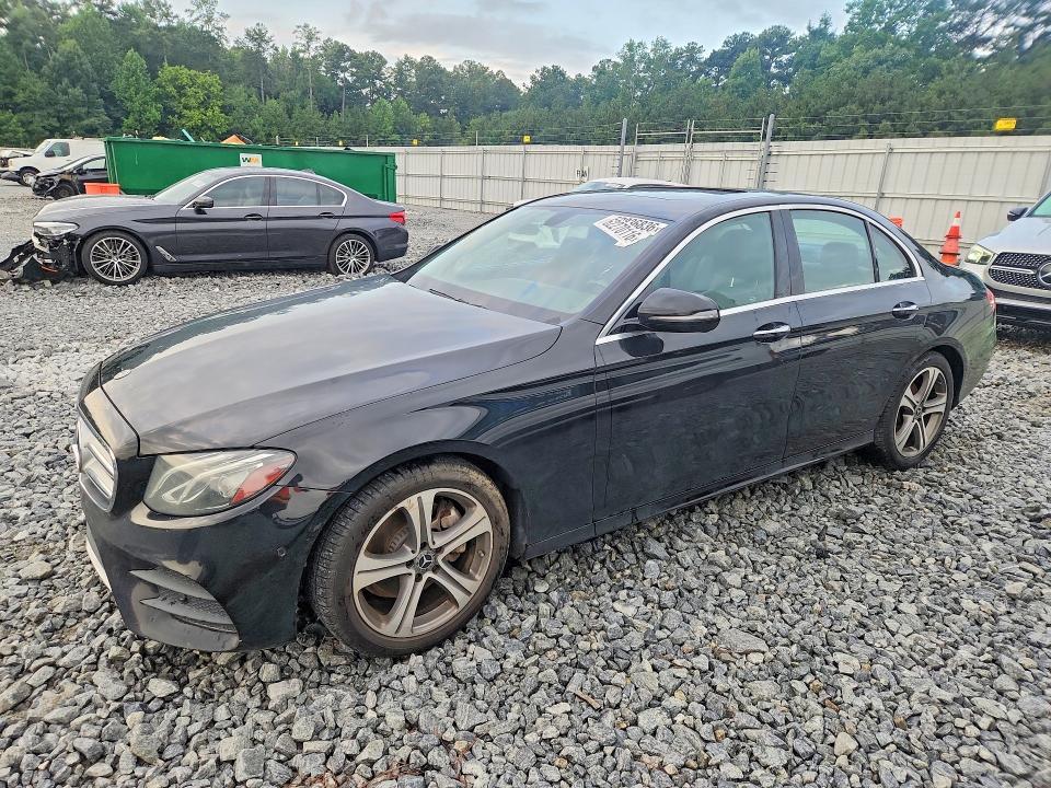 2018 MERCEDES-BENZ E 300