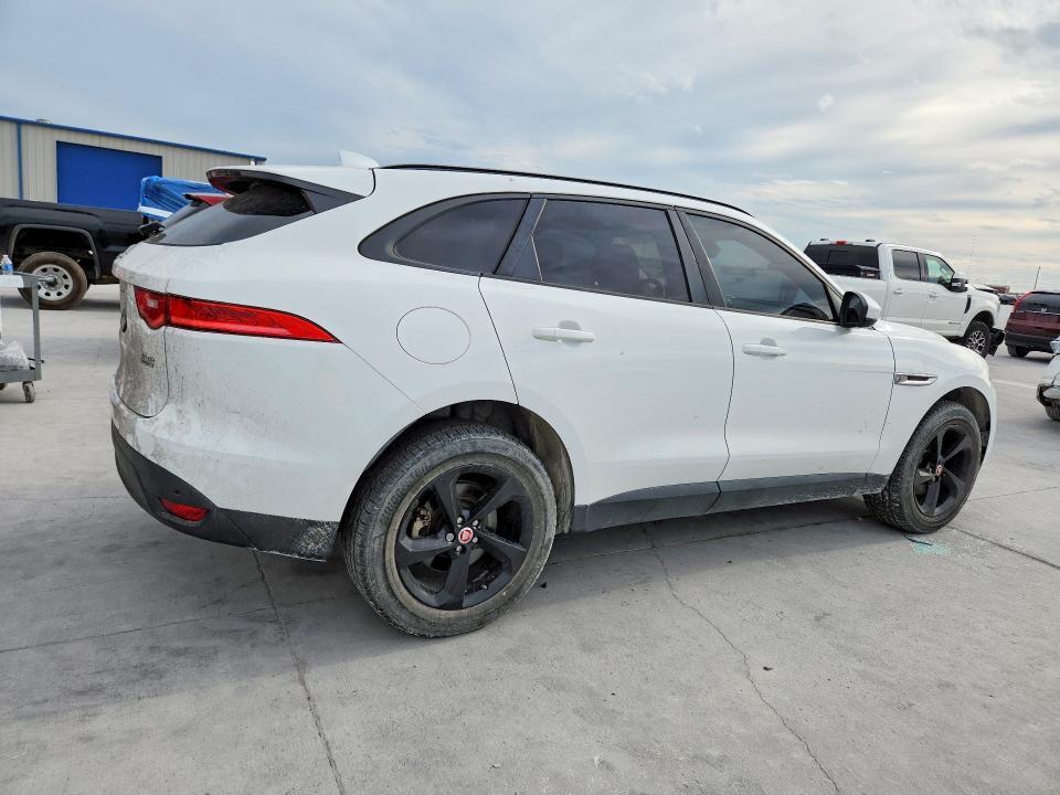 2017 JAGUAR F-PACE PREMIUM — Фото 3 из 13