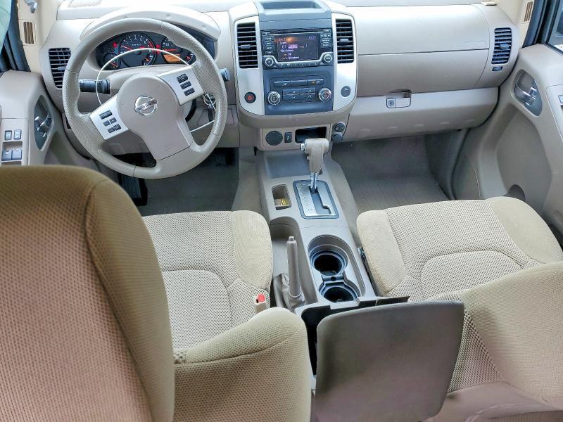2018 NISSAN FRONTIER SV — Фото 8 из 12