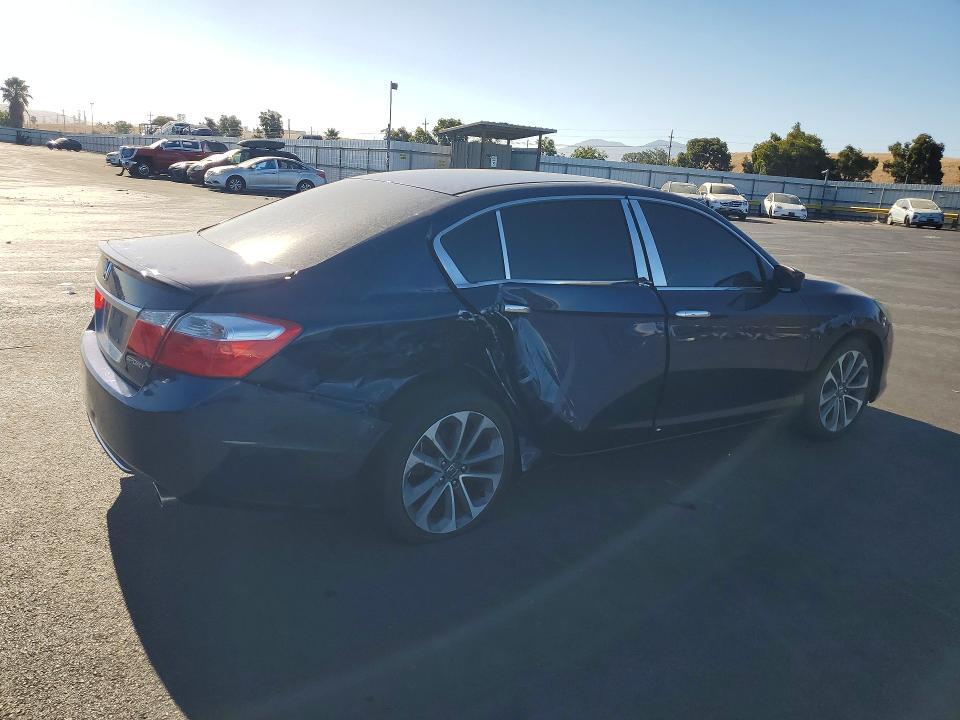 2015 HONDA ACCORD SPORT — Фото 3 из 12