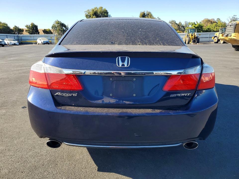 2015 HONDA ACCORD SPORT — Фото 6 из 12