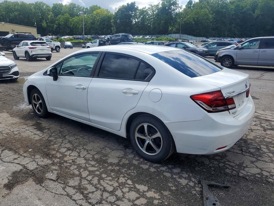 19XFB2F70FE272195 2015 HONDA CIVIC photo no. 2