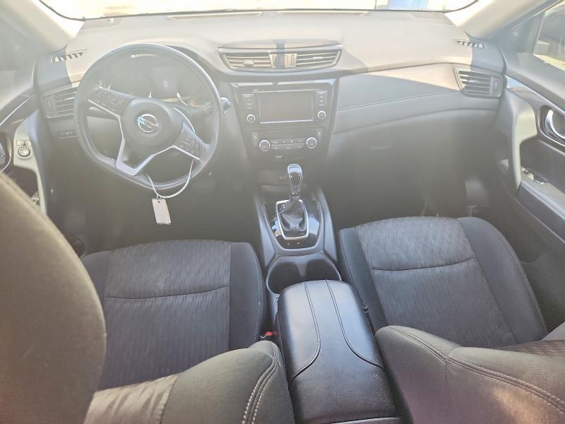 2018 NISSAN ROGUE SV — Фото 8 из 13