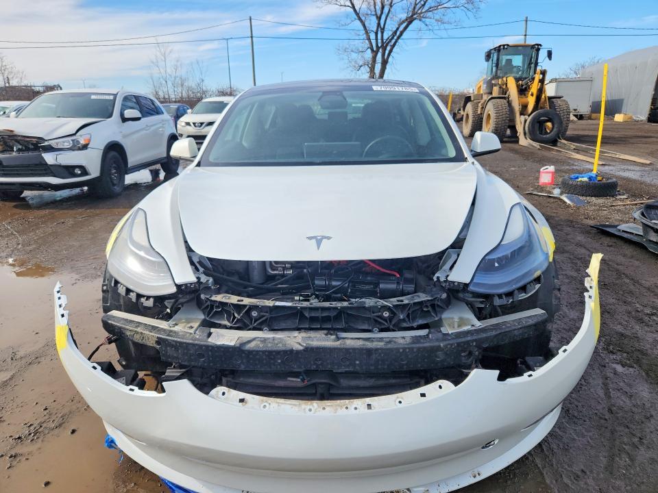 2023 TESLA MODEL 3 — Фото 5 из 12