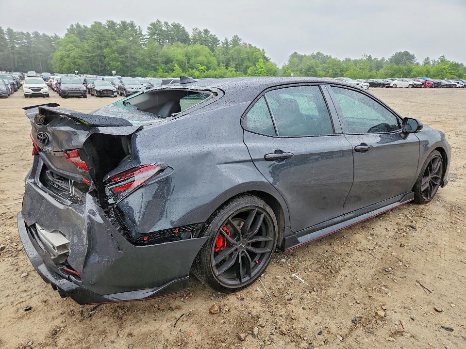 2023 TOYOTA CAMRY TRD — Фото 3 из 12