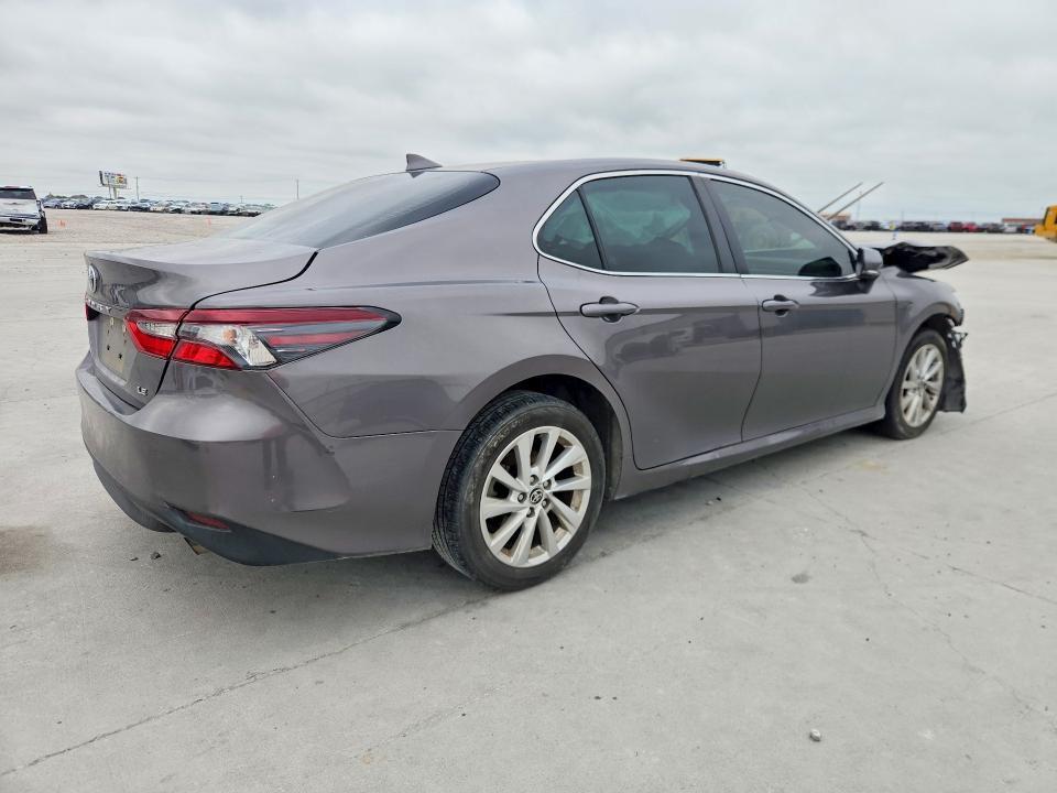 4T1R11AK4PU778455 2023 TOYOTA CAMRY photo no. 3