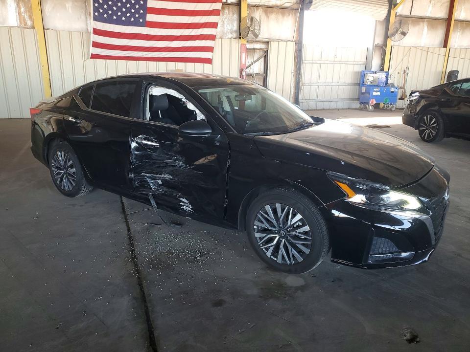 2025 NISSAN ALTIMA SV — Фото 4 из 12