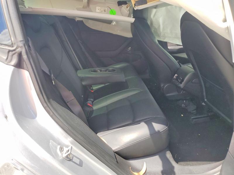 5YJ3E1EA0JF037476 2018 TESLA MODEL 3 photo no. 10