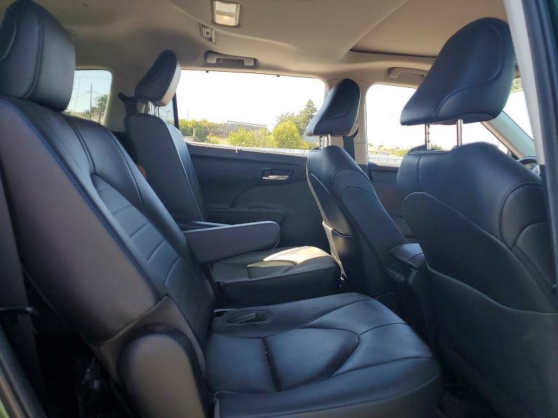 5TDKBRCH2PS576852 2023 TOYOTA HIGHLANDER HYBRID photo no. 10