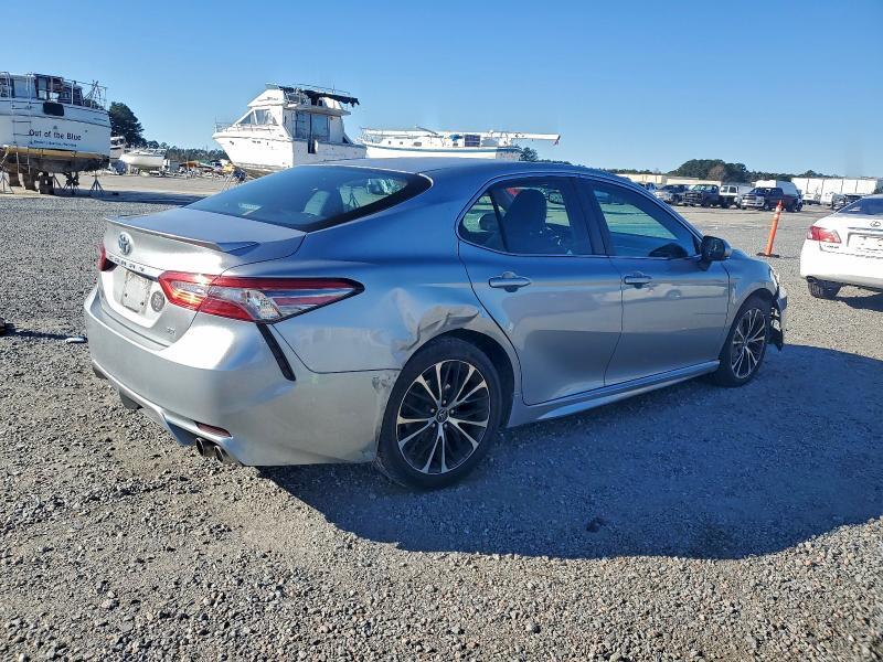 2018 TOYOTA CAMRY L — Фото 3 из 12