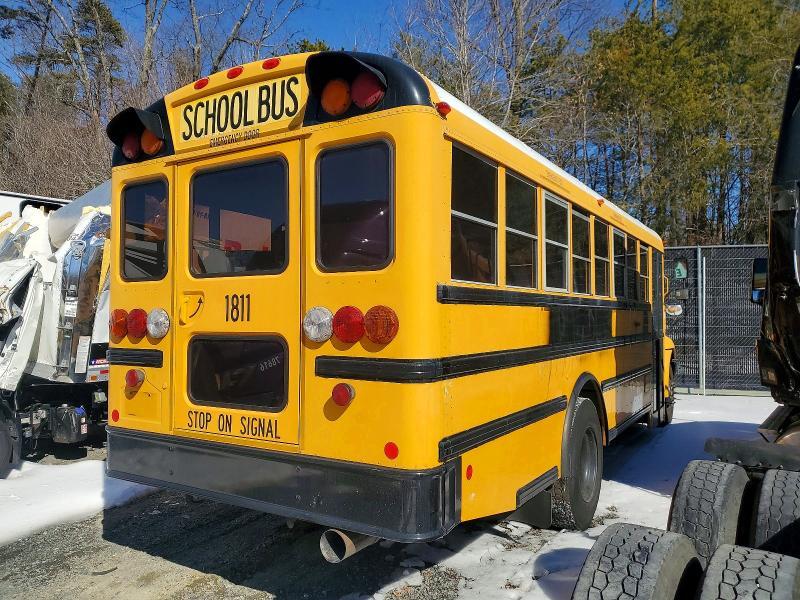 2015 IC CORPORATION CE SERIES SCHOOL - SCHOOL BUS — Фото 4 из 10