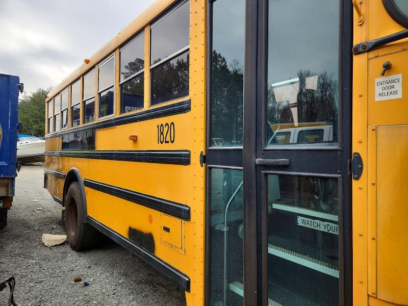 2015 IC CORPORATION CE SERIES SCHOOL - SCHOOL BUS — Фото 9 из 10
