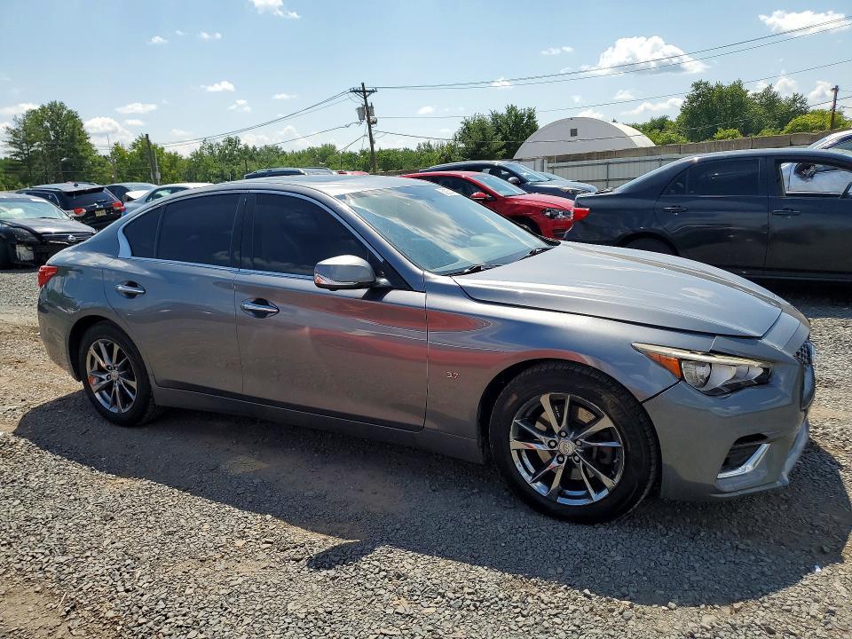 2015 INFINITI Q50 PREMIUM — Фото 4 из 12