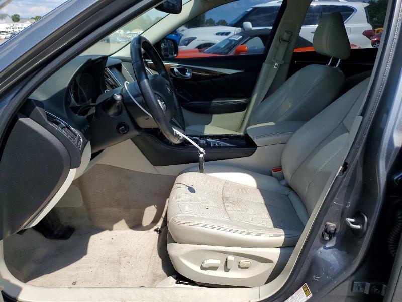 2015 INFINITI Q50 PREMIUM — Фото 7 из 12