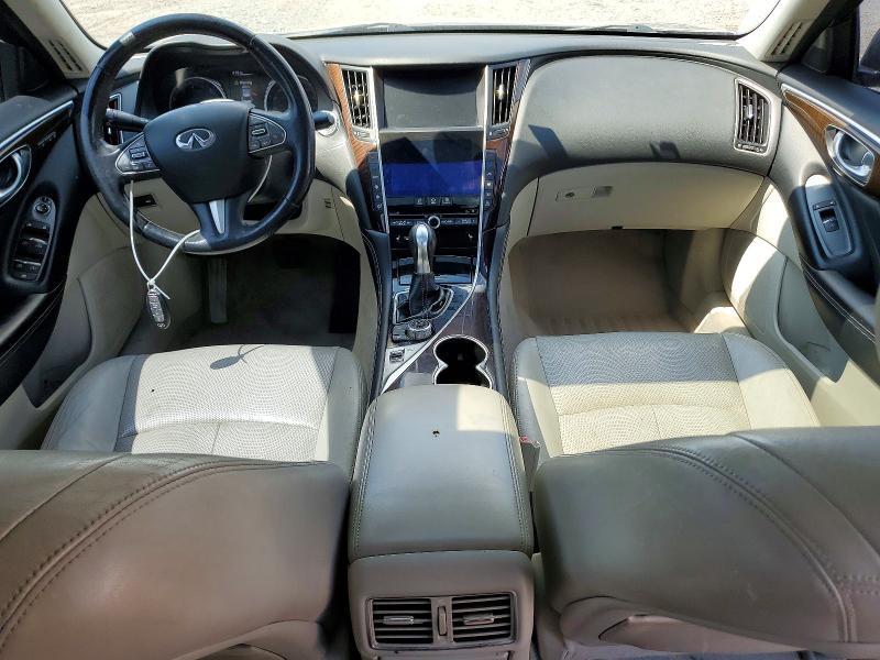 2015 INFINITI Q50 PREMIUM — Фото 8 из 12
