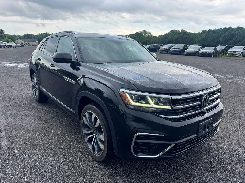 2023 VOLKSWAGEN ATLAS CROSS SPORT SEL PREMIUM R-LINE — Фото 4 из 13