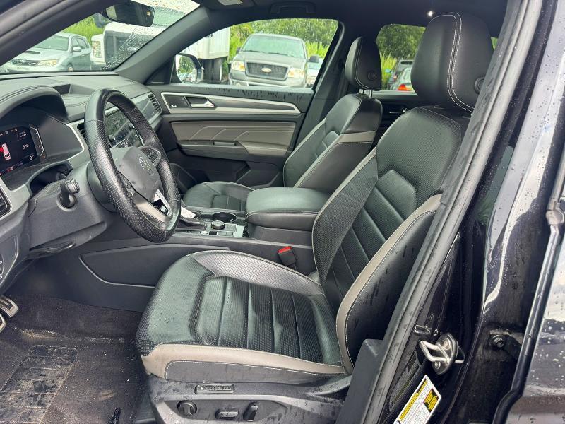2023 VOLKSWAGEN ATLAS CROSS SPORT SEL PREMIUM R-LINE — Фото 8 из 13