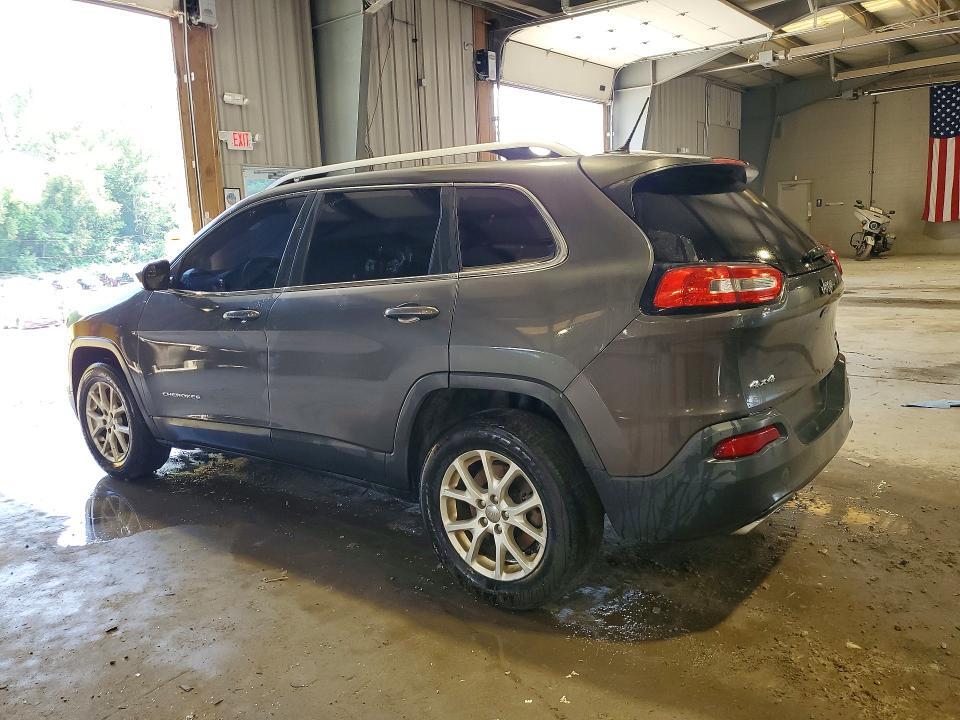 2015 JEEP CHEROKEE LATITUDE — Фото 2 из 13