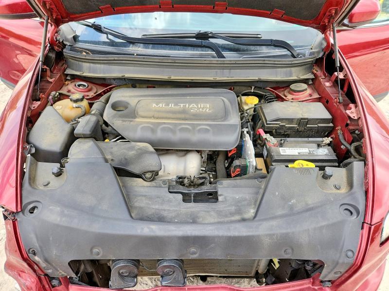 2015 JEEP CHEROKEE LATITUDE — Фото 12 из 14