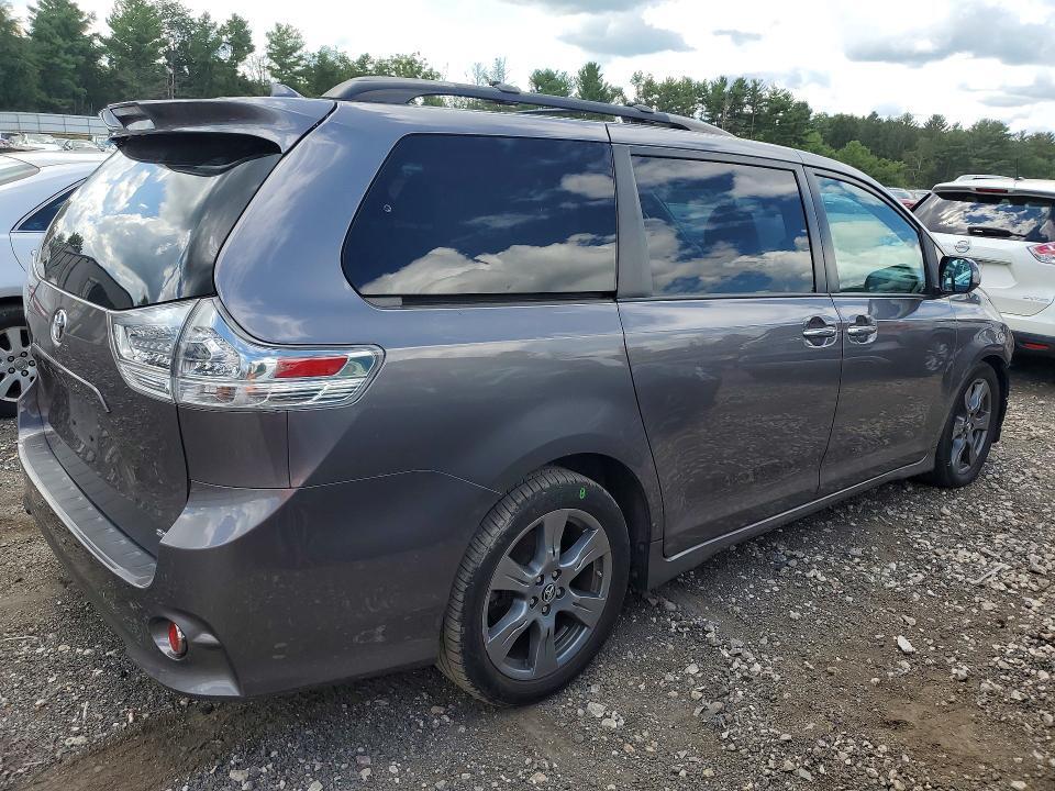2018 TOYOTA SIENNA SE PREMIUM 8-PASSENGER — Фото 3 из 13